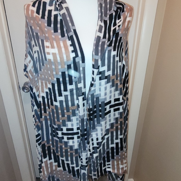 Scarf/Wrap - Picture 3 of 6